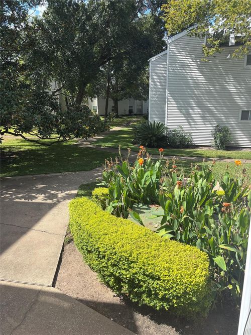 unit-a14-9809 Richmond Ave, Houston, TX, 77042-4567 | Card Image