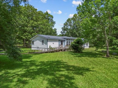 90 County Road 440, Dayton, TX, 77535-8462 | Card Image