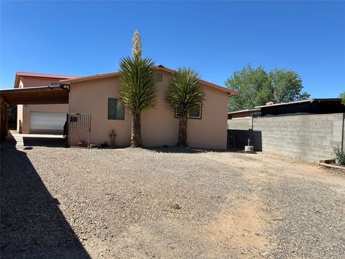6487 Calle Kryshanna, Santa Fe, NM, 87507 | Card Image