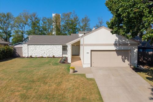 8234 College Ave, Tulsa, OK, 74137-1320 | Card Image