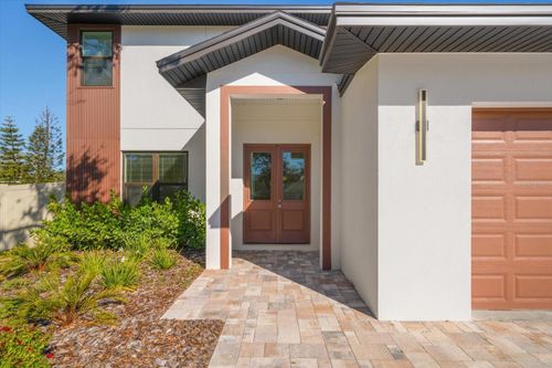 14733 Sunset Dr, Largo, FL, 33774-4811 | Card Image