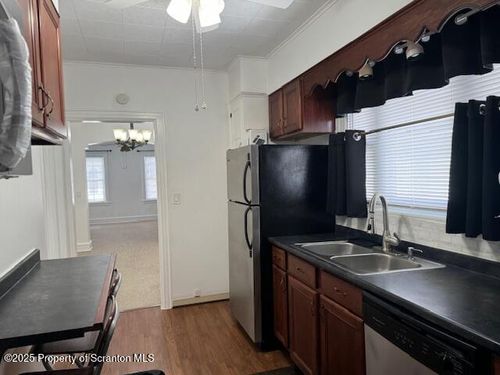 2-428 Wheeler Ave, Scranton, PA, 18510-2347 | Card Image