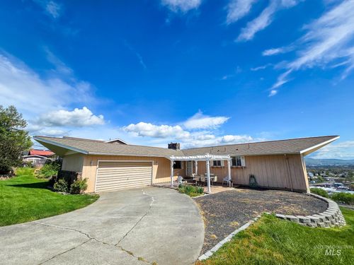 1808 Valleyview, Clarkston, WA, 99403 | Card Image