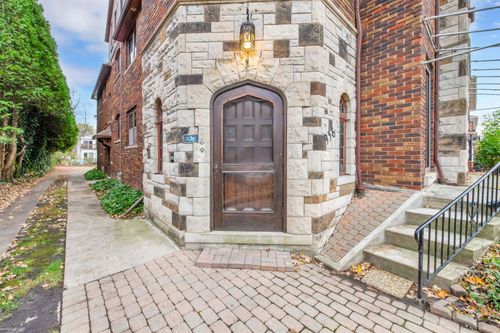 936 Trombley Rd, Grosse Pointe Park, MI, 48230-1860 | Card Image