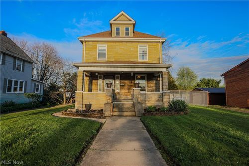 1118 N Chapel St, Louisville, OH, 44641-1006 | Card Image