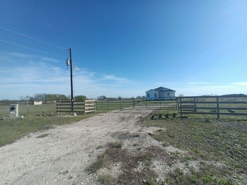 237 Barry Country Ct, Barry, TX, 75102 | Card Image