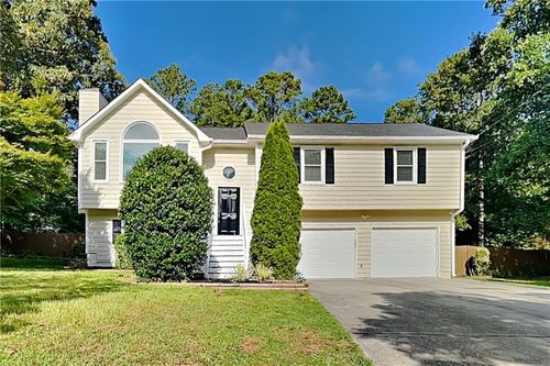 4 Oak Landing Trl S, Douglasville, GA, 30134-5037 | Card Image