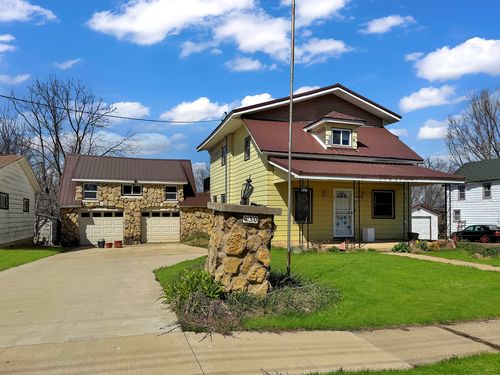 430 Hubbard St, WINSLOW, IL, 61089-9465 | Card Image