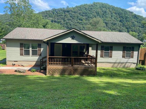 8 Old Hannahsville Ln, Parsons, WV, 26287 | Card Image
