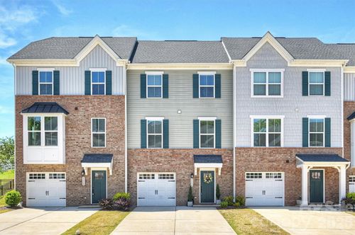 52-2636 Grantham Place Dr, Fort Mill, SC, 29715-6959 | Card Image