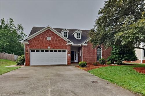 7260 Shadowridge Dr, Lewisville, NC, 27023-8339 | Card Image