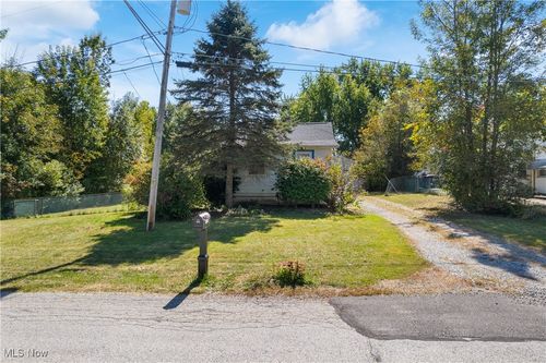 1101 Lake Ave, Aurora, OH, 44202-9513 | Card Image