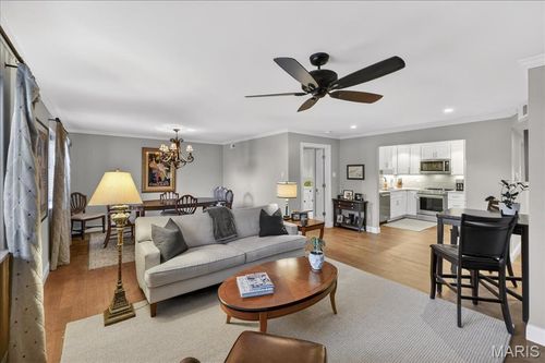 319-4355 Maryland Ave, Saint Louis, MO, 63108-2766 | Card Image