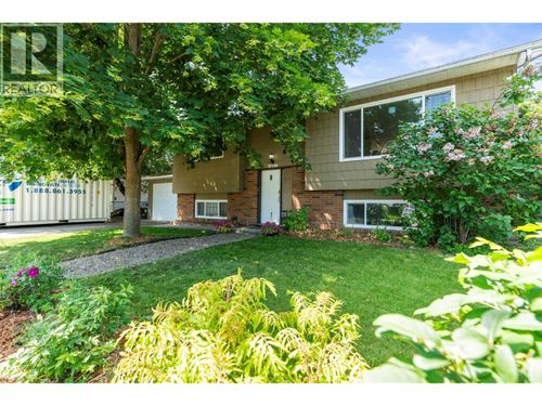 2697 Jarvis Cres, Armstrong, BC, V4Y0G3 | Card Image