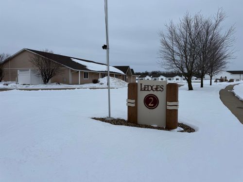 apt-216-1501 3rd St Sw, Waverly, IA, 50677-4378 | Card Image