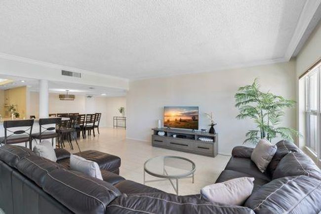 APT-1805 - 3550 Galt Ocean Dr, Condo with 2 bedrooms, 2 bathrooms and null parking in Fort Lauderdale FL | Image 14