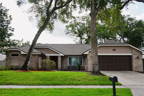 687 N Endeavour Dr, WINTER SPRINGS, FL, 32708-5164 | Card Image
