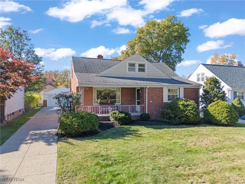 7334 Grant Blvd, Middleburg Heights, OH, 44130-5351 | Card Image