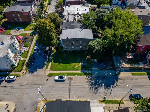 69 Courtney Ave, Newburgh, NY, 12550-6303 | Card Image