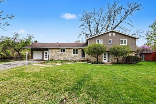 17330 Mcerlain St, South Bend, IN, 46635-1746 | Card Image