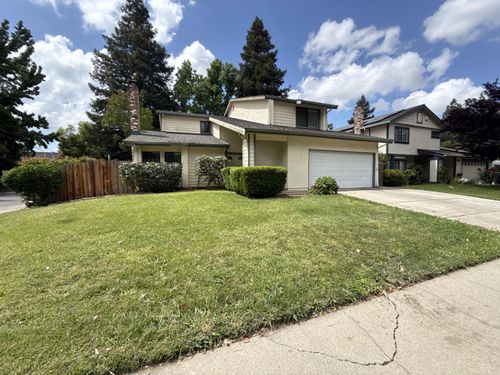 2080 Moontree Drive, Sacramento, CA, 95833 | Card Image