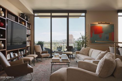 1320-200 W Portland St, Phoenix, AZ, 85003-5469 | Card Image