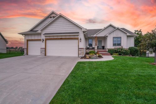 1441 N Shadow Rock Dr, Andover, KS, 67002-5601 | Card Image
