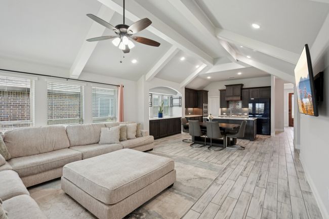 3000 Upland Trail Ln, House other with 4 bedrooms, 2 bathrooms and null parking in Aubrey TX | Image 8