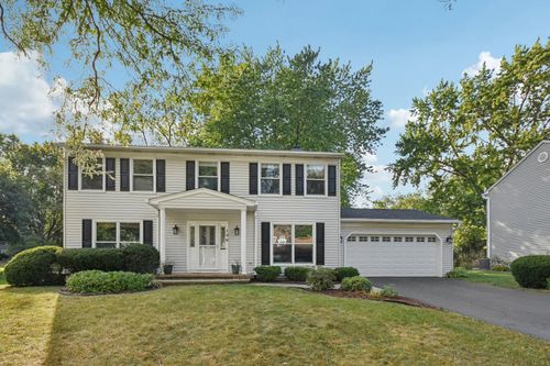 106 Bridgeport Ln, Geneva, IL, 60134-1821 | Card Image