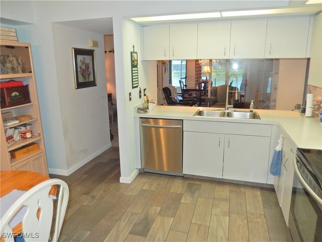902 Mcgregor Park Cir, House attached with 2 bedrooms, 2 bathrooms and null parking in FORT MYERS FL | Image 20