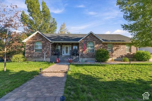 535 400, Mt Pleasant, UT, 84647-1800 | Card Image