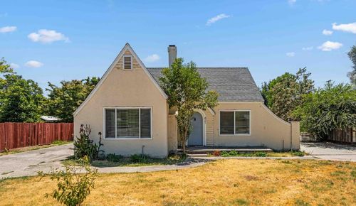 421 Laurel Avenue, Modesto, CA, 95351 | Card Image