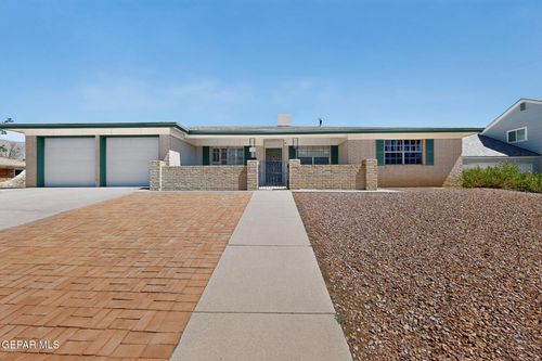 6747 Fiesta Drive, El Paso, TX, 79912 | Card Image