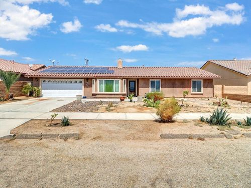 1426 Catalina Ave, Thermal, CA, 92274-8520 | Card Image