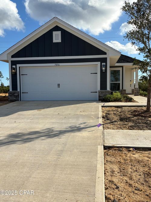 7049 Traditions Dr, Panama City, FL, 32404-2976 | Card Image