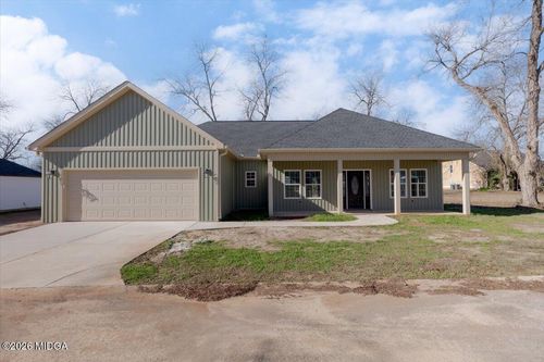 134 Easy St, Cochran, GA, 31014-6856 | Card Image