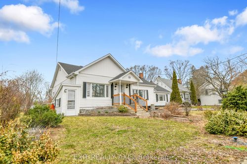 44 Main St, Westport, ON, K0G1X0 | Card Image