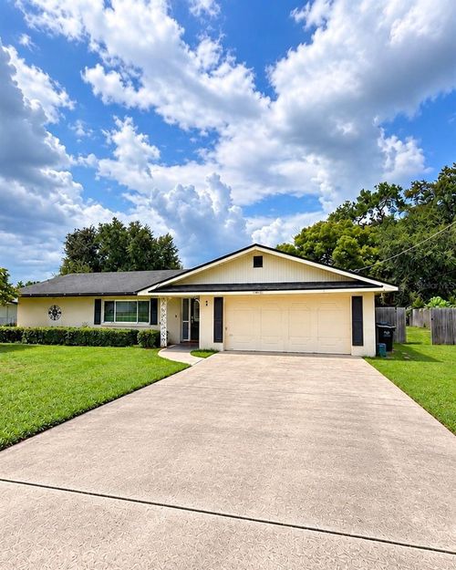 9 Winterset Dr, WINTER HAVEN, FL, 33884-3156 | Card Image