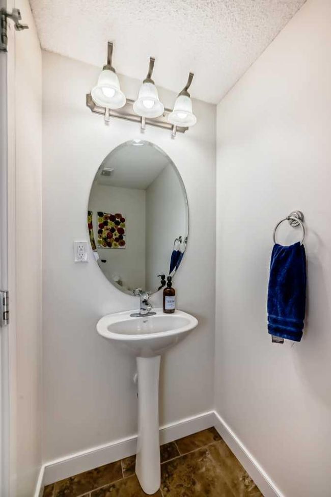 4004 - 2370 Bayside Rd Sw, Home with 3 bedrooms, 2 bathrooms and 2 parking in Airdrie AB | Image 41