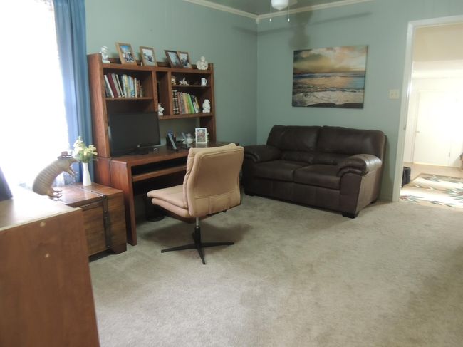 200 Willow, House other with 3 bedrooms, 2 bathrooms and null parking in Tow TX | Image 12