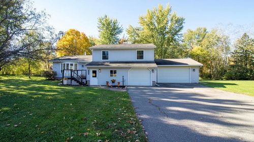 223111 Woodsmoke Rd, RIB MOUNTAIN, WI, 54401-6682 | Card Image