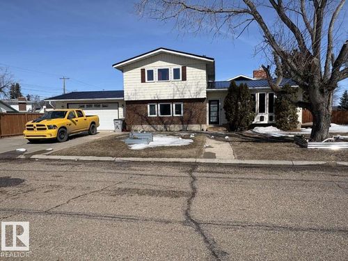 5204 47 St, Redwater, AB, T0A | Card Image