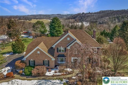 2739 Apple Valley Cir, Orefield, PA, 18069-2259 | Card Image