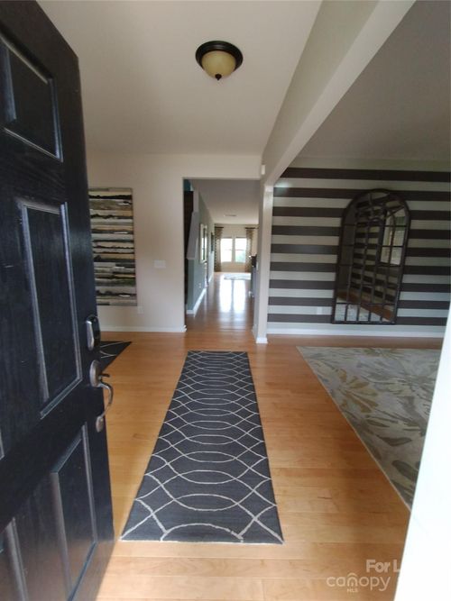 105 E Neel Ranch Rd, Mooresville, NC, 28115-6918 | Card Image