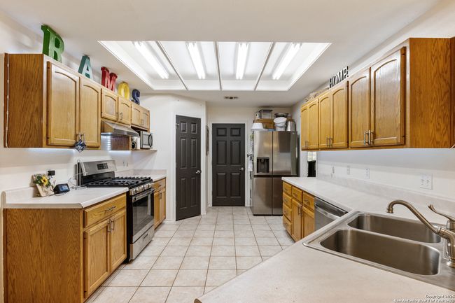 15563 S Skaggs Rd, House other with 4 bedrooms, 3 bathrooms and null parking in Atascosa TX | Image 13