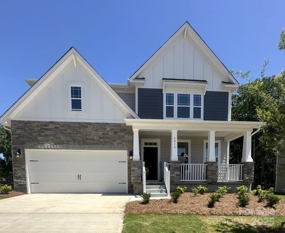 Treehouse Dr, Charlotte, NC 28214