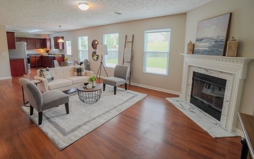 1025 Gannett Rd, Hendersonville, TN, 37075-1726 | Card Image