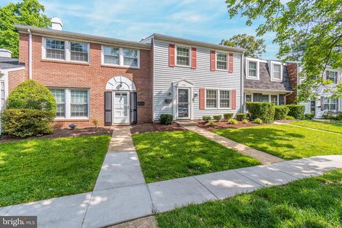 1750 Woodridge Ct, CROFTON, MD, 21114-2322 | Card Image