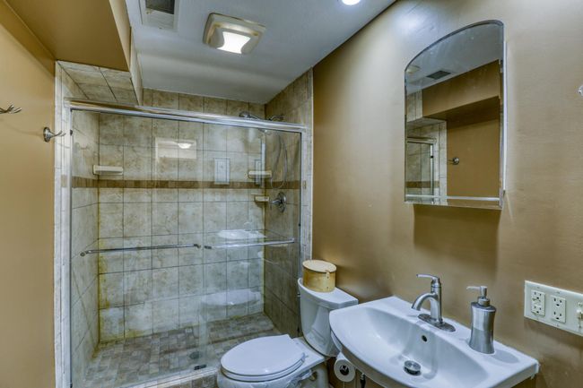 4757 Spring Cir Minnetonka MN-print-013-011-A9925-2400x1600-300dpi.jpg | Image 14