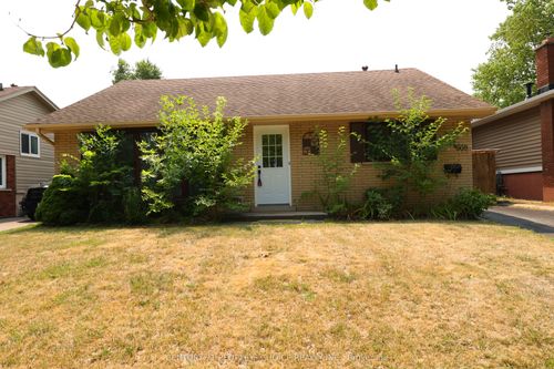 608 Thornwood Ave, Burlington, ON, L7N3B8 | Card Image